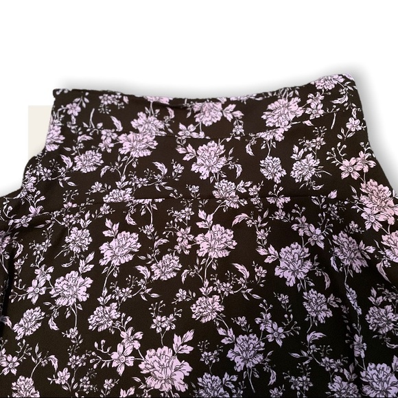 Zara NWOT Black and Lilac Mini Skort (small) - Picture 2 of 4